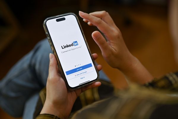 Pourquoi votre entreprise devrait-elle être présente sur LinkedIn ?